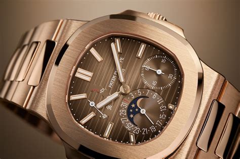 patek philippe nautilus guld pris|Patek Philippe Nautilus gold price.